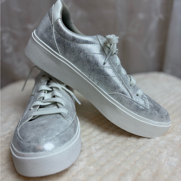 Dr. Scholl’s Madison Women’s Lace Sneakers, 8.5 M - Picture 2 of 12